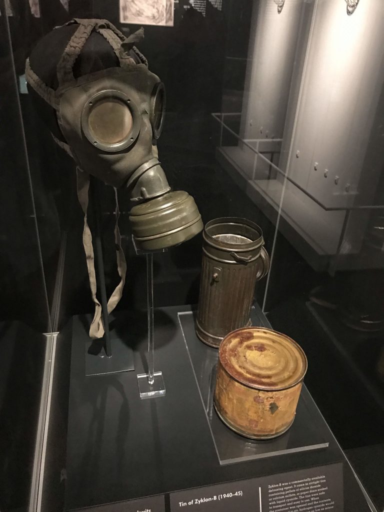Exhibit brings home Auschwitz’s horrors 7