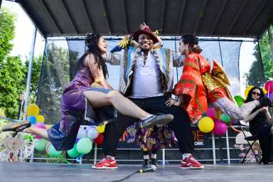 dance parade 3