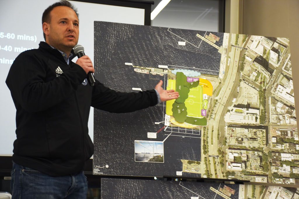 Don't downplay Gansevoort playing-field need: Community 7