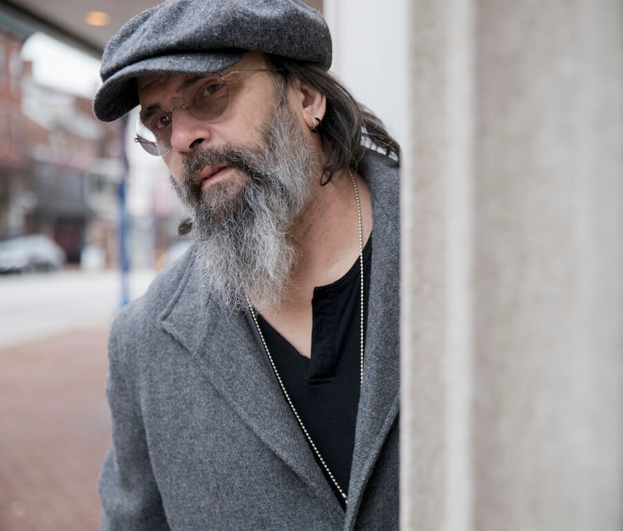 Steve Earle to headline Village Trip concert 2