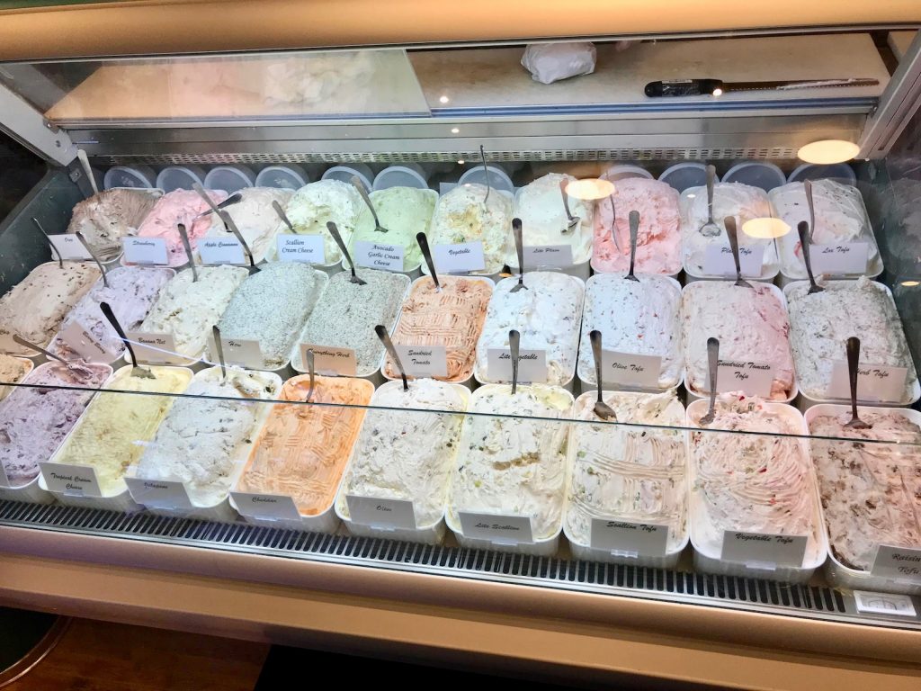 Ess-a-Bagel is on a roll with another store 3