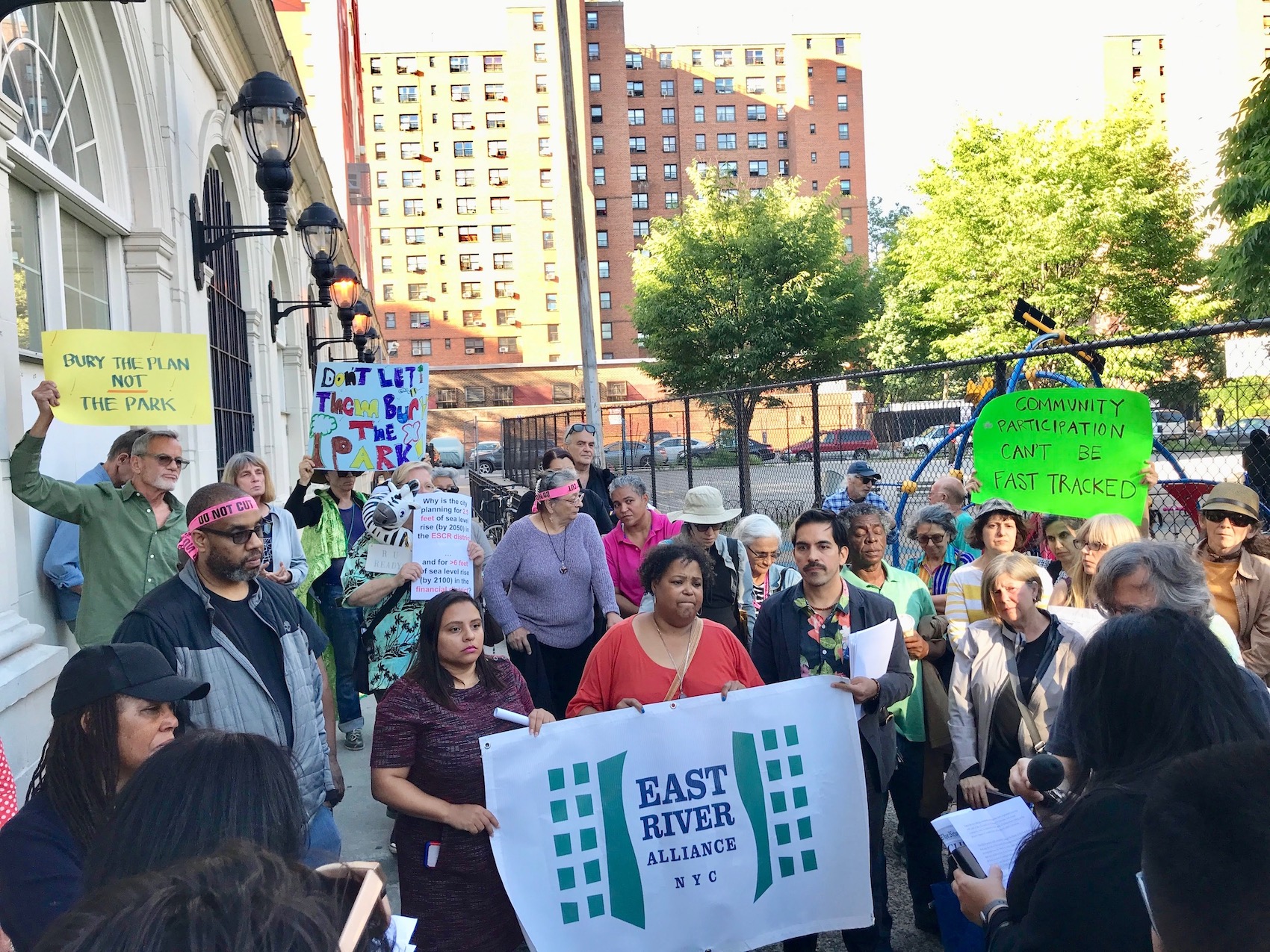Panic and protest over East River Park-closure plan 1
