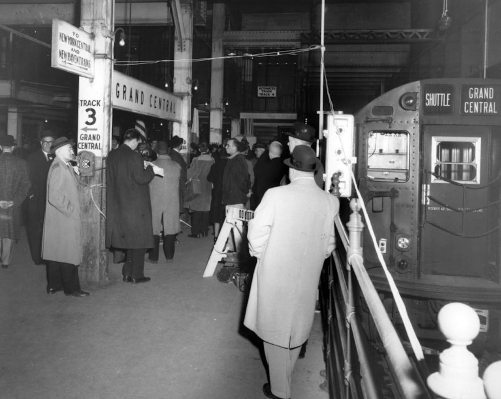 42nd St. Shuttle to get an overhaul 3