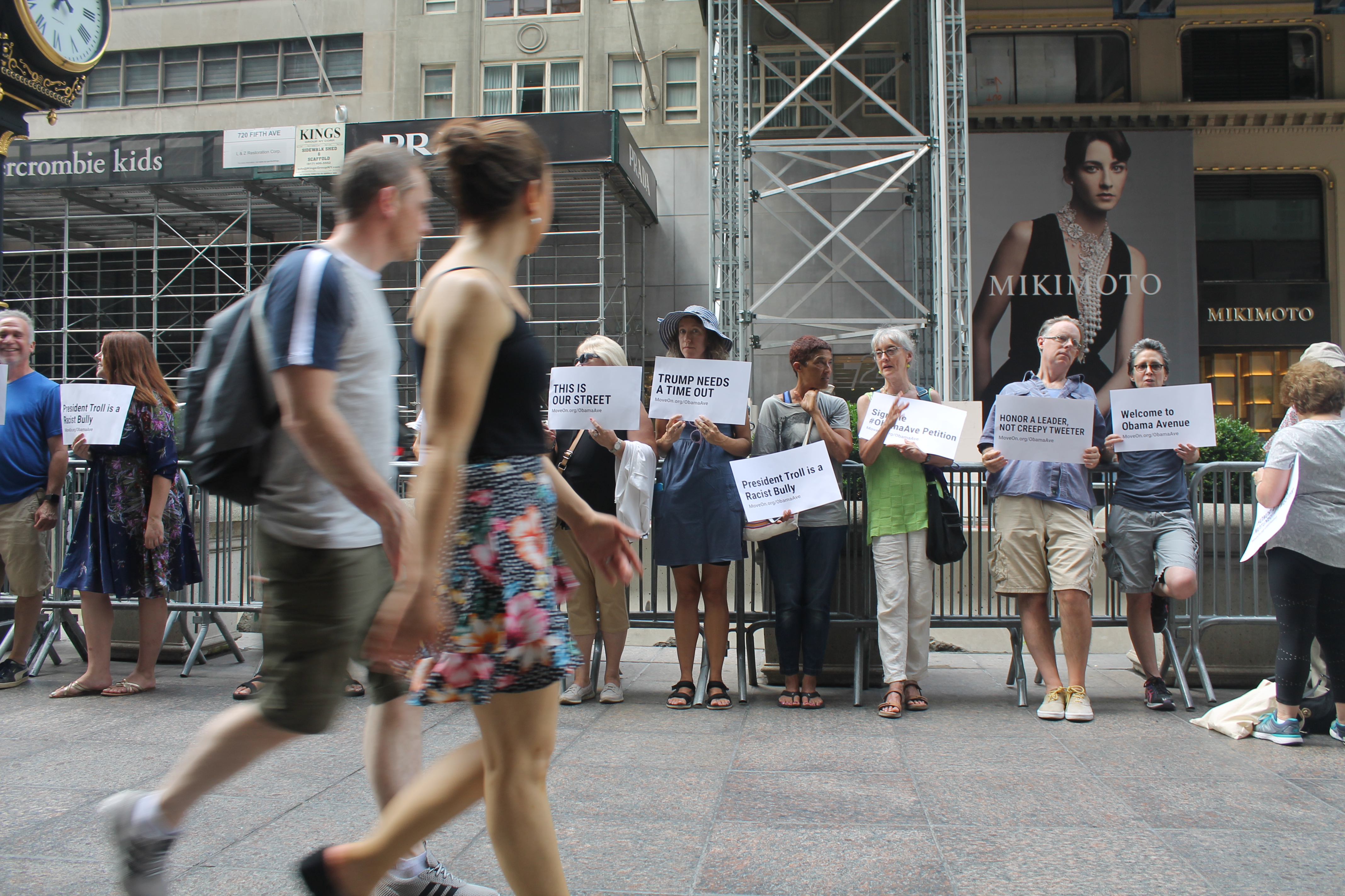 Push for 'Obama Ave.' outside 'Troll Tower'... er, Trump Tower 3