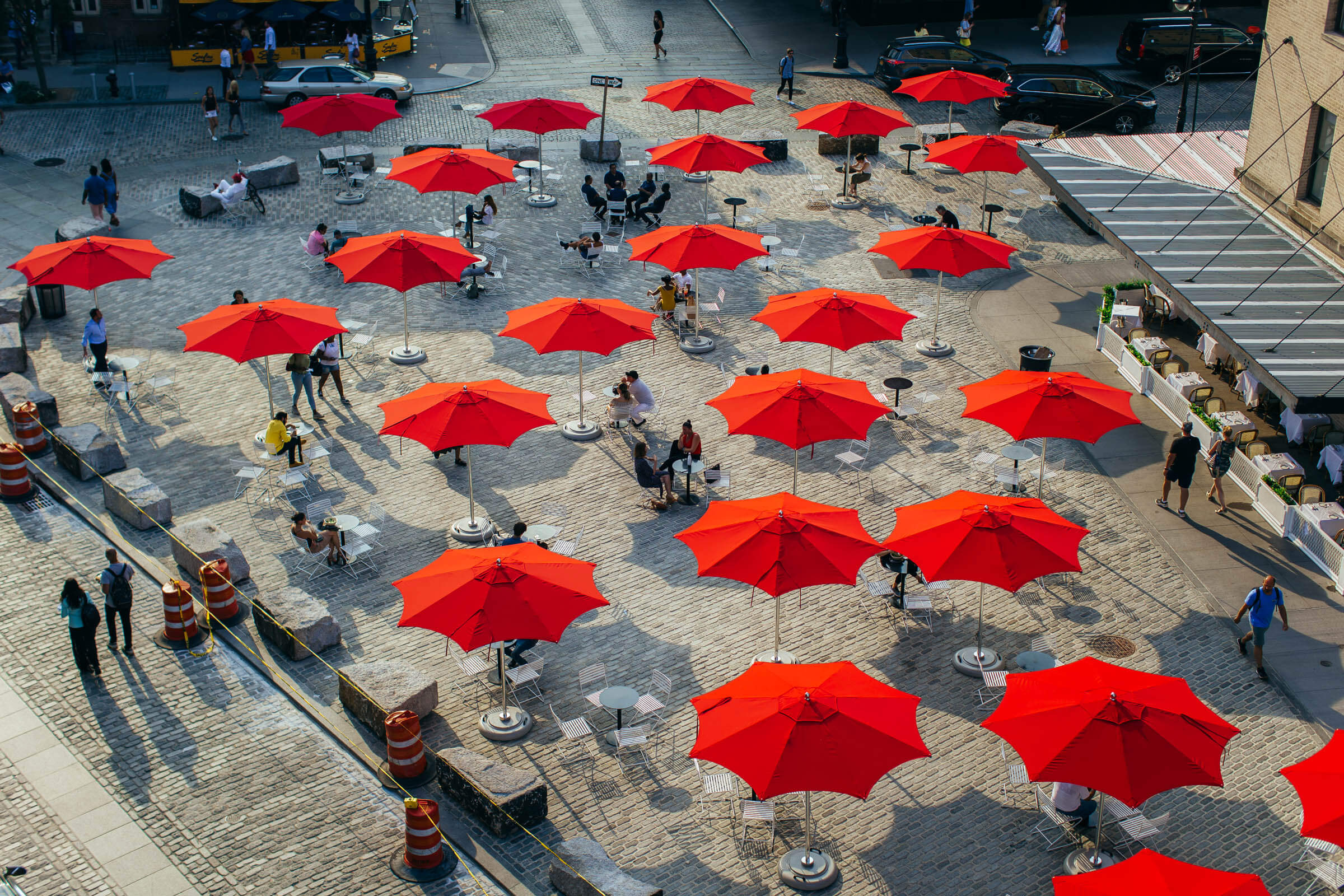 Public plazas open in Meatpacking District 1