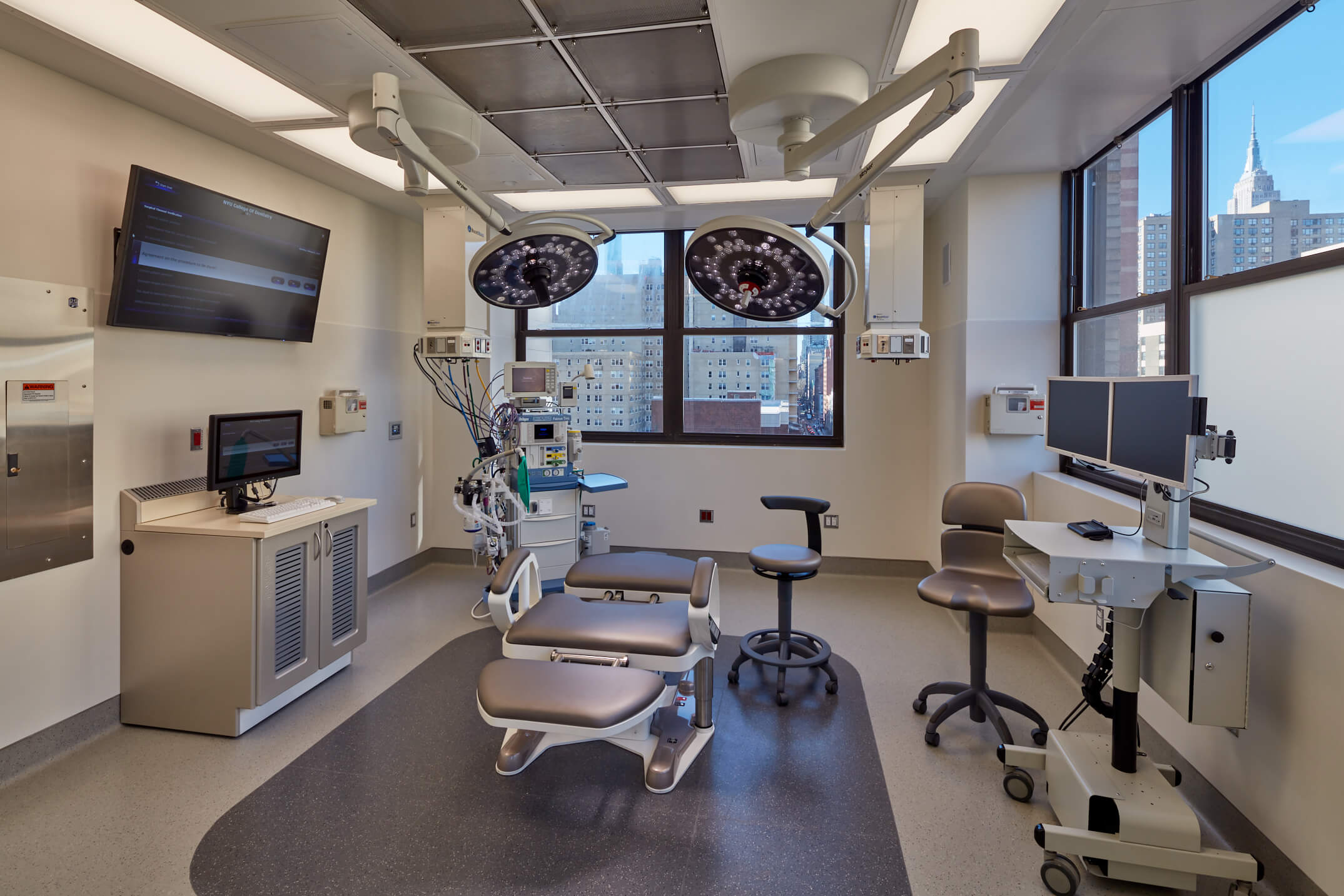 N.Y.U. dental center caters to disabled patients 3