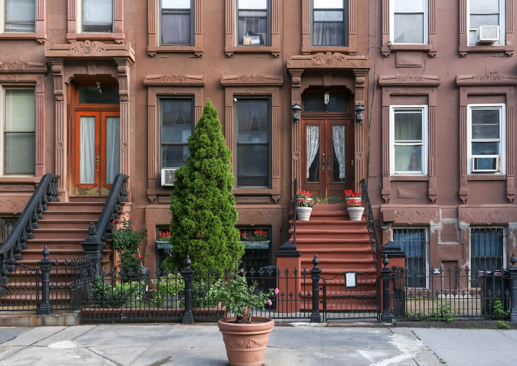 REAL ESTATE: Repairing or replacing historic brownstone doors 3