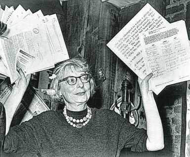 claiming-jane-jacobs-L-train-marcus-2018-03-01-v,VIL,PRINT_WEB,CMYK