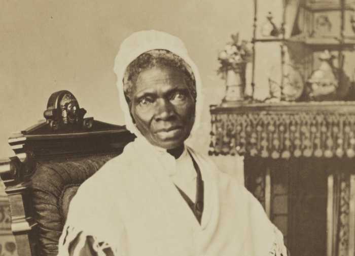 Moment of 'Truth' for suffragettes statue 5