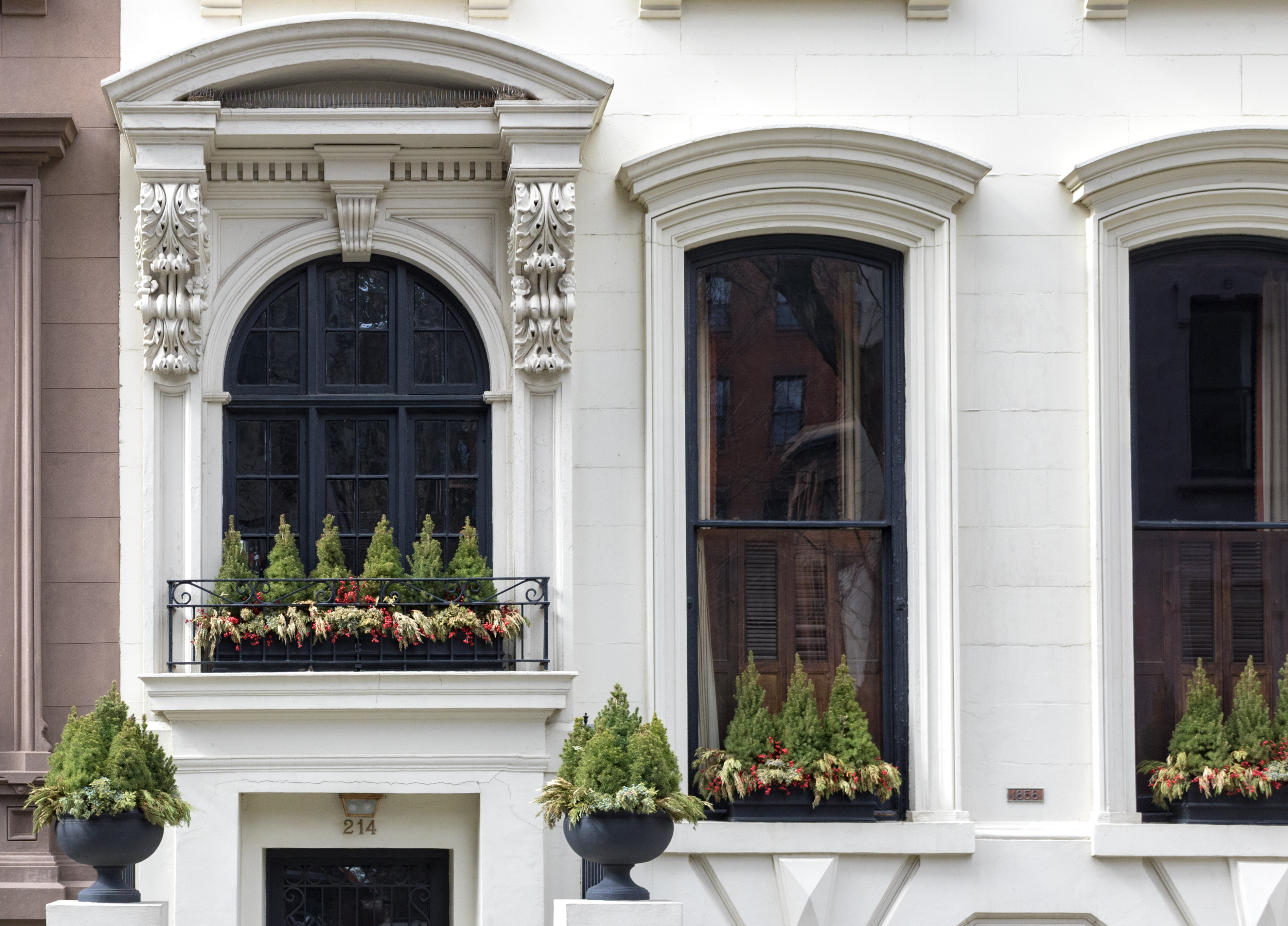 Restoring or replacing brownstone windows 2 brownstone windows