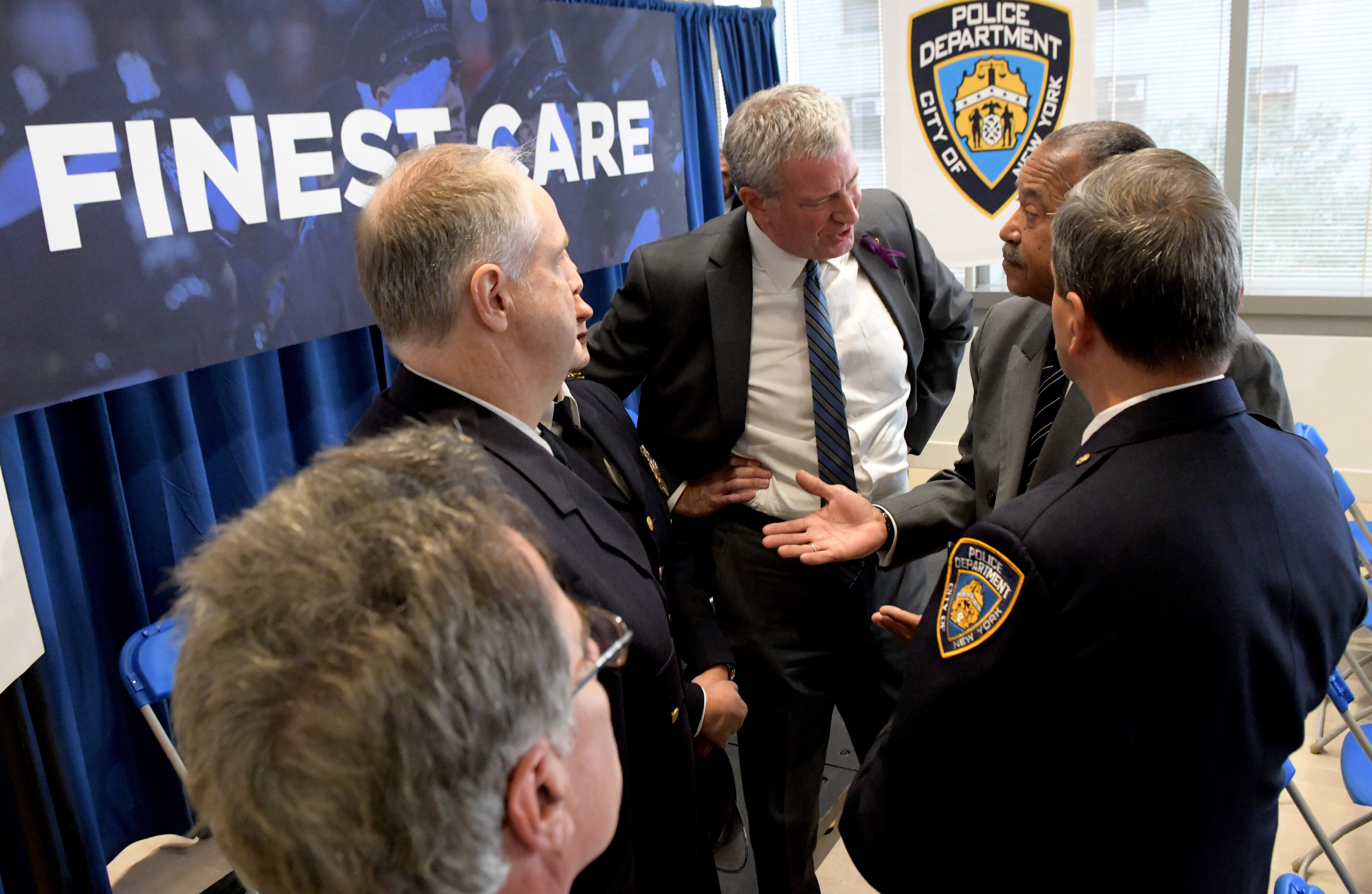 Epidemic of NY cop suicides spurs free counseling program 4