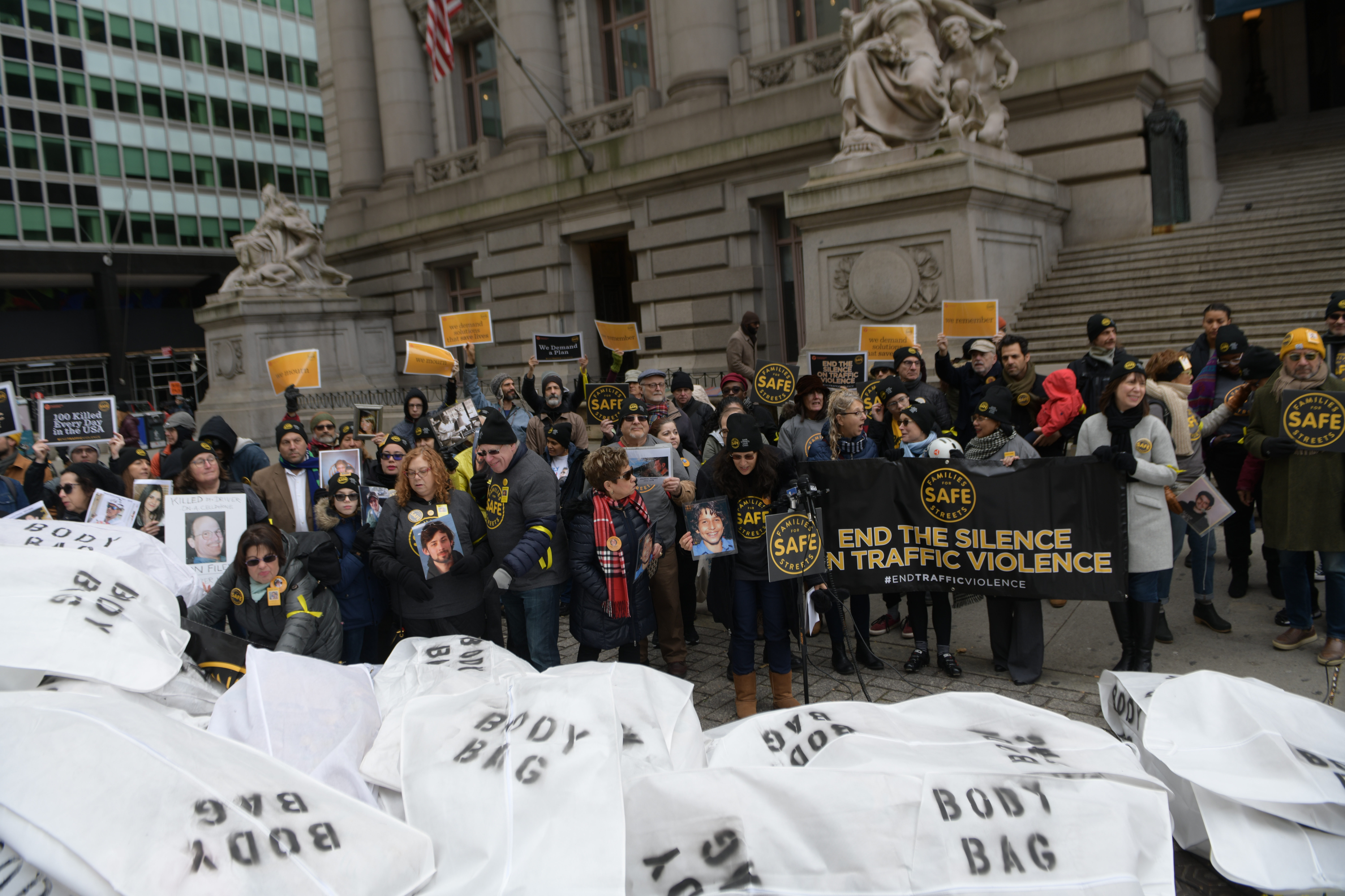 Advocates rally in Manhattan for national push to make America's streets safer 2