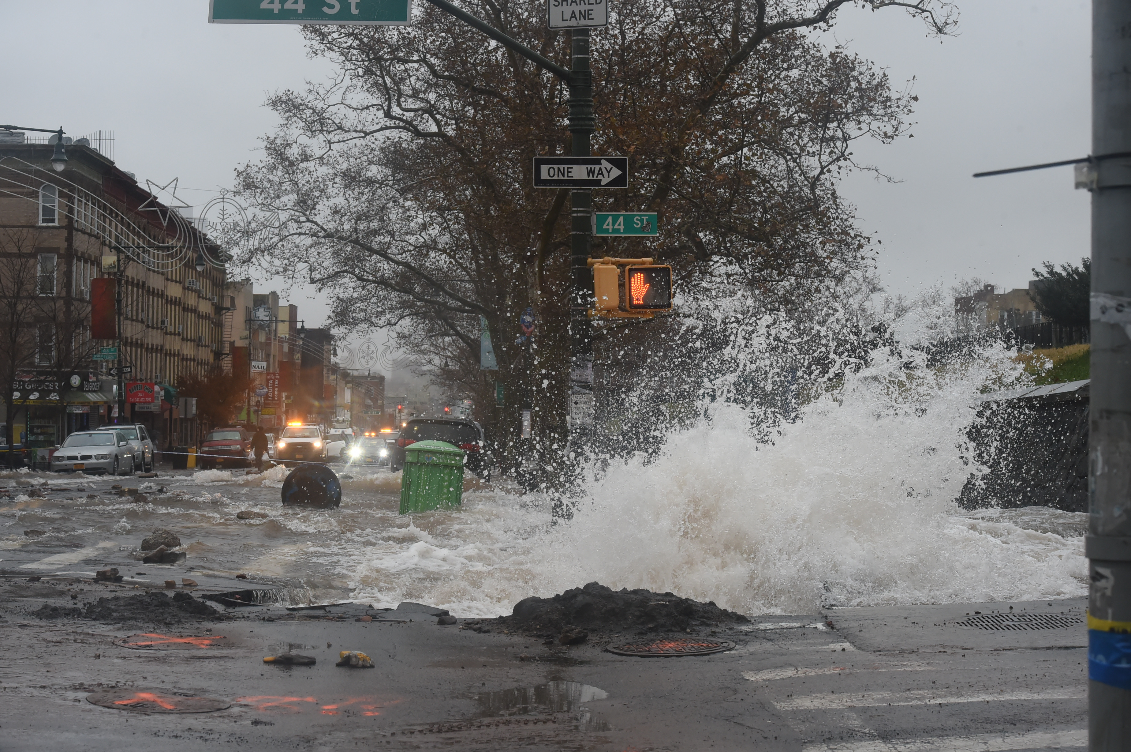 Water main break unleashed five-foot geyser that flooded Brooklyn streets 2