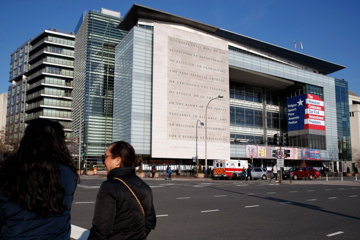 Newseum Closing