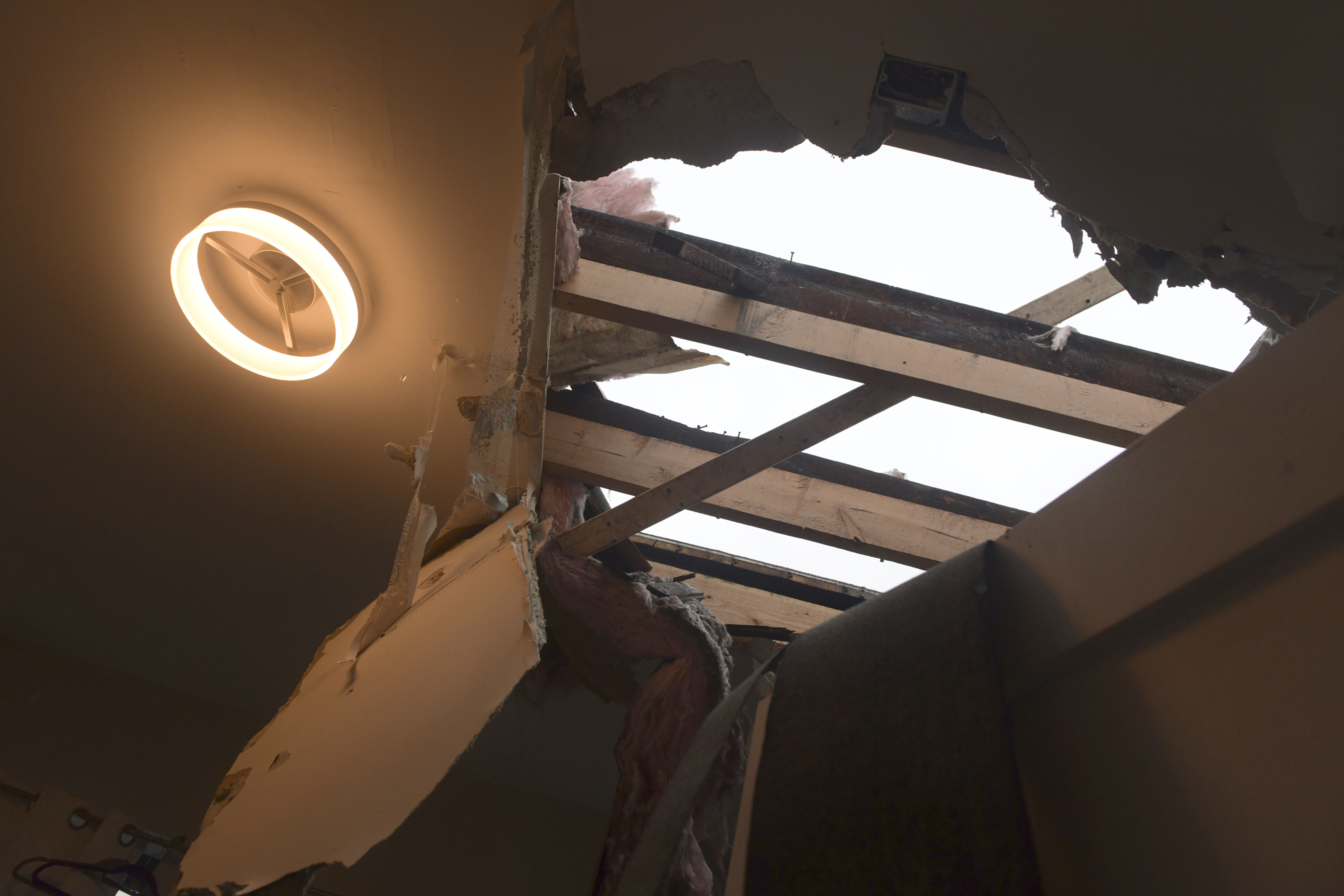 Investigation continues into deadly Brooklyn tenement fire 3