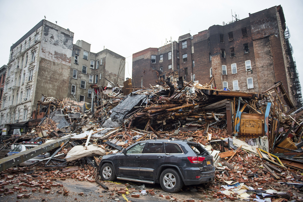Manhattan Building Collapse
