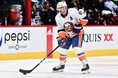 NHL: New York Islanders at Colorado Avalanche