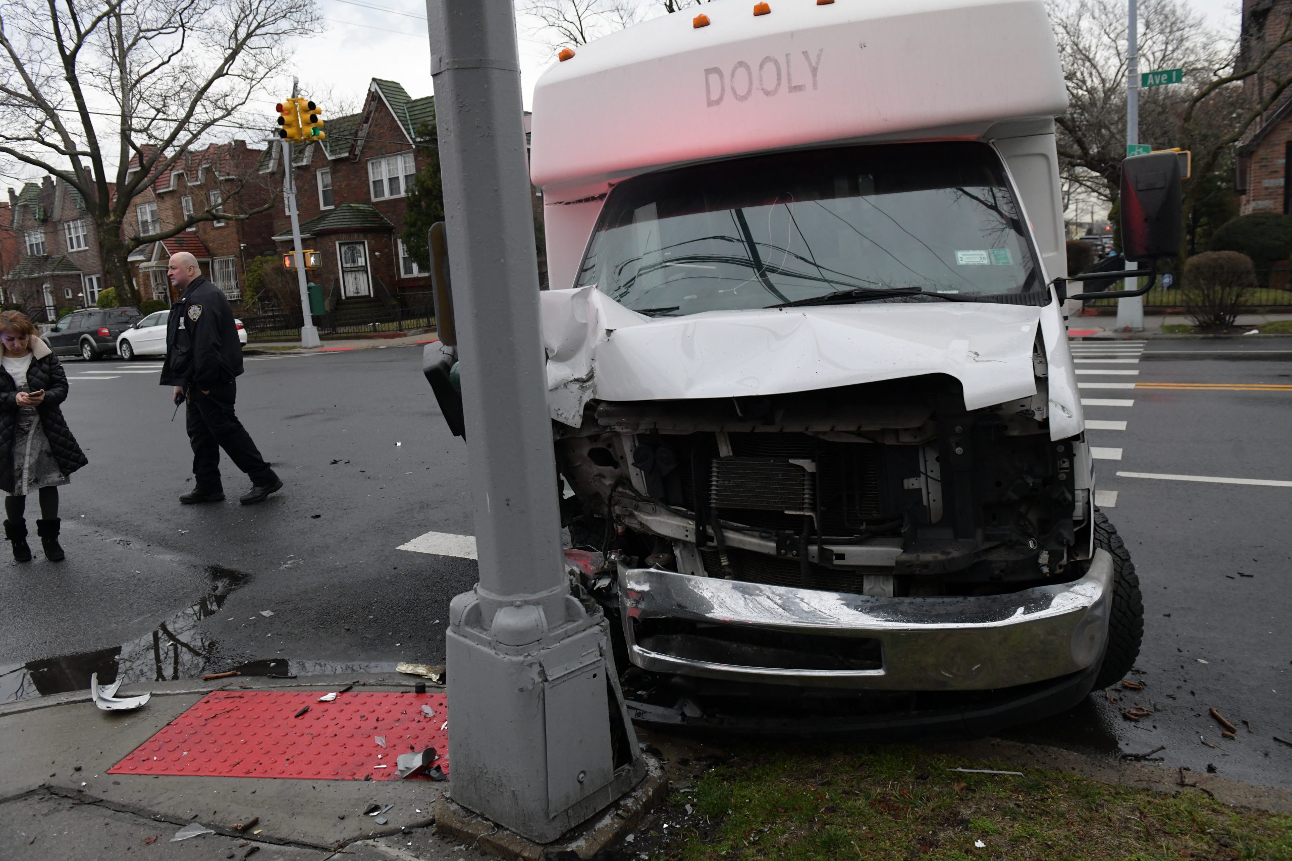 Bicyclist in Brooklyn serious, but stable after dollar van strikes her near Kings Plaza 6
