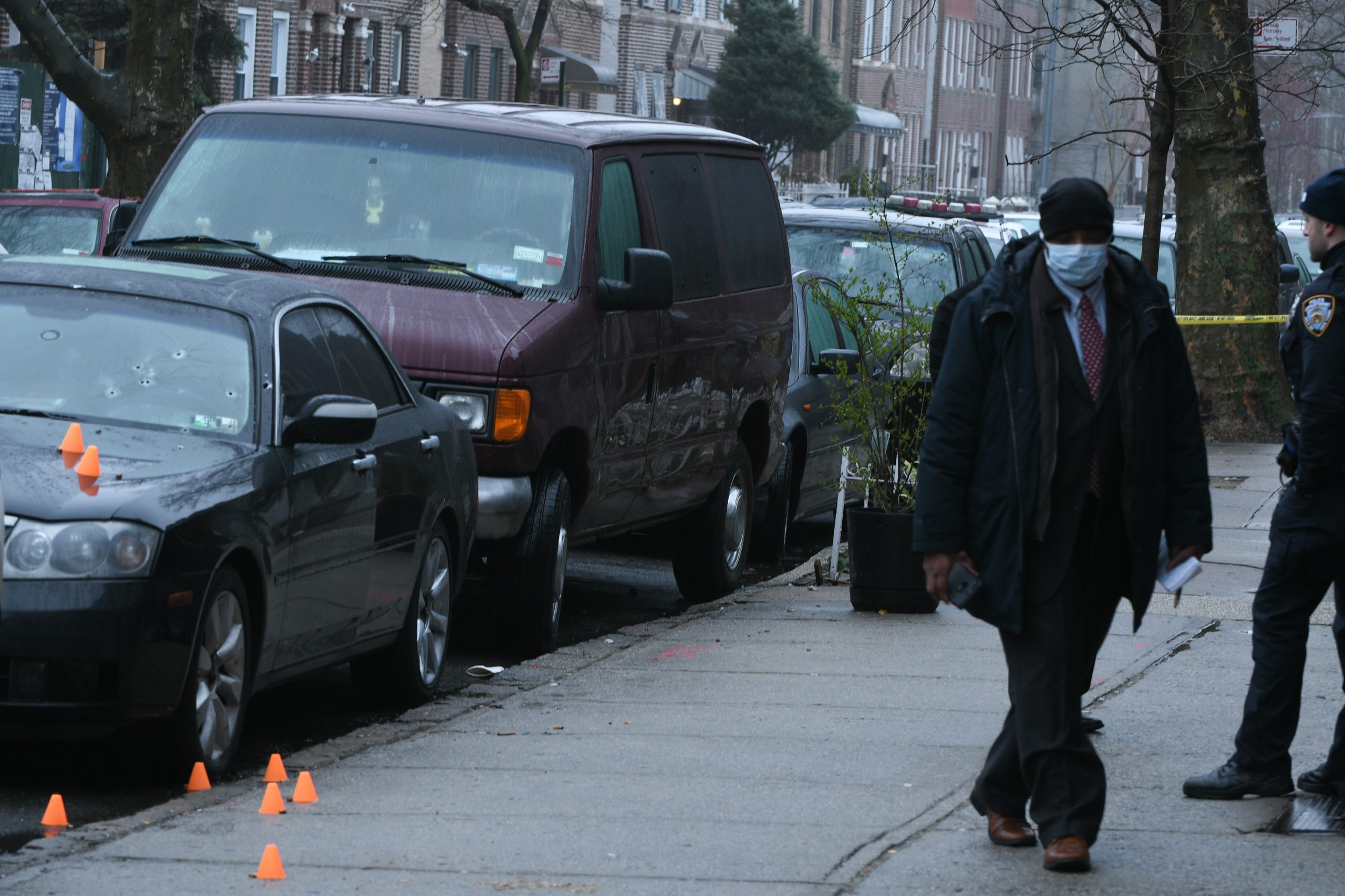 Man fighting for his life after being shot inside his car on Brooklyn street 4