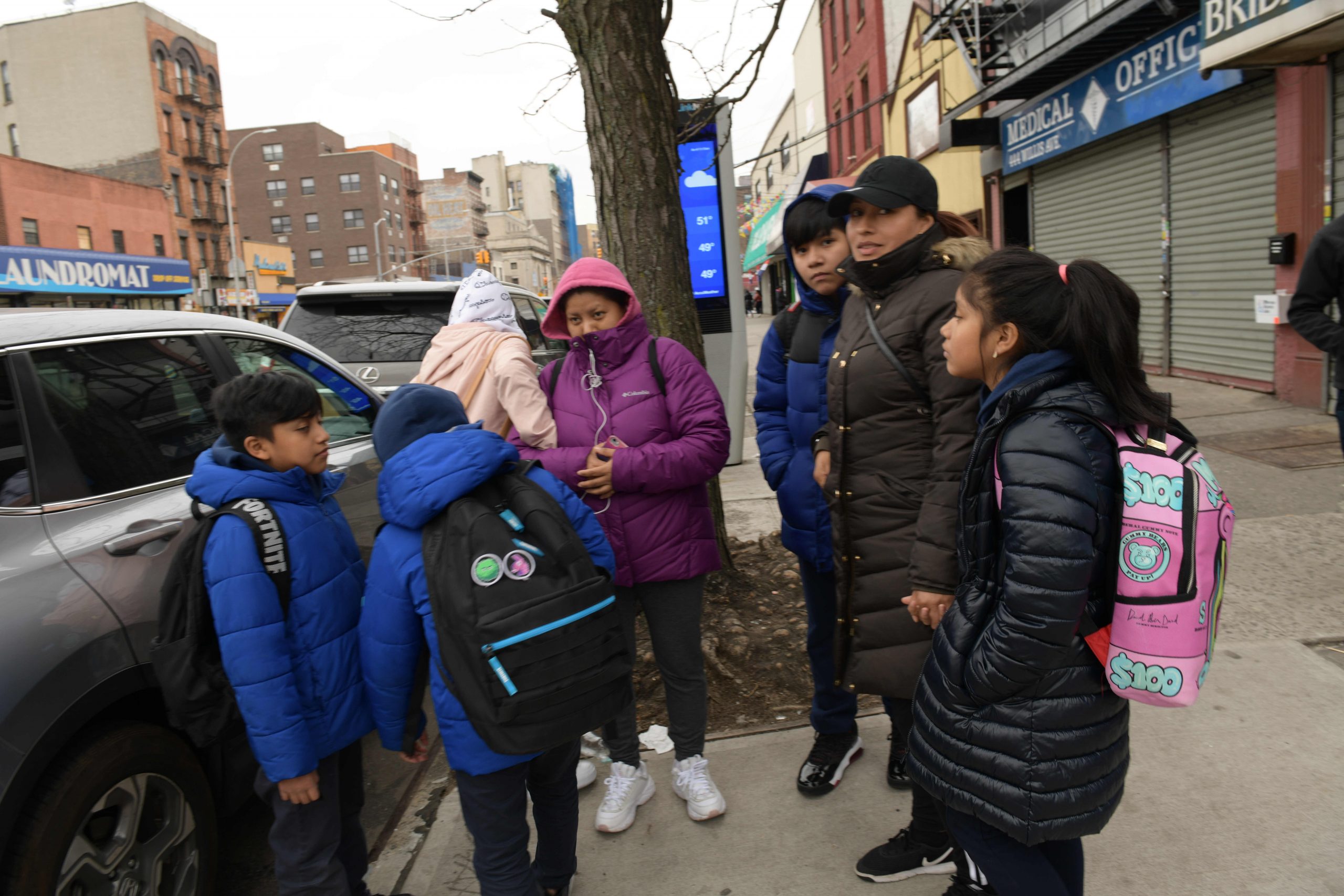 As two Bronx schools close, parents start to pull kids from other schools 4