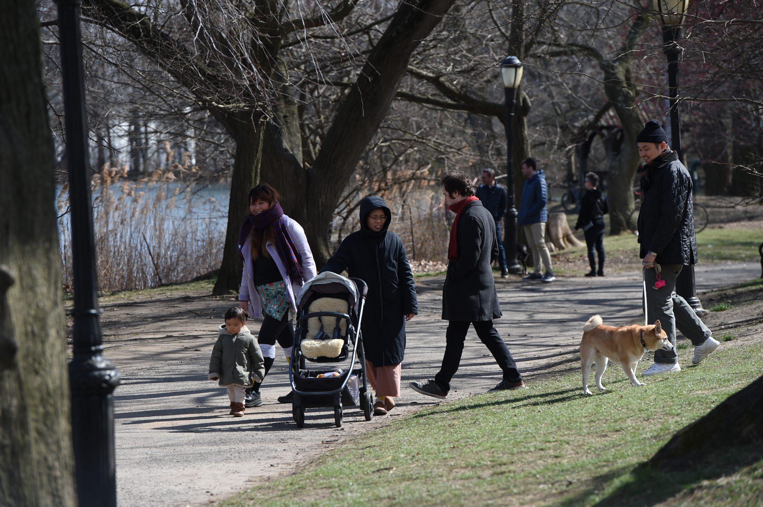 Playgrounds could close if New Yorkers do not keep socially distant in parks 3