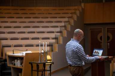 Prayers are livestreamed from inside Temple Shir Shalom