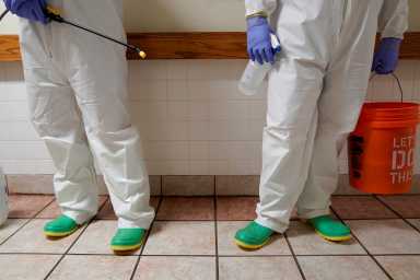 FILE PHOTO: Outbreak of the coronavirus disease (COVID-19), in Oklahoma