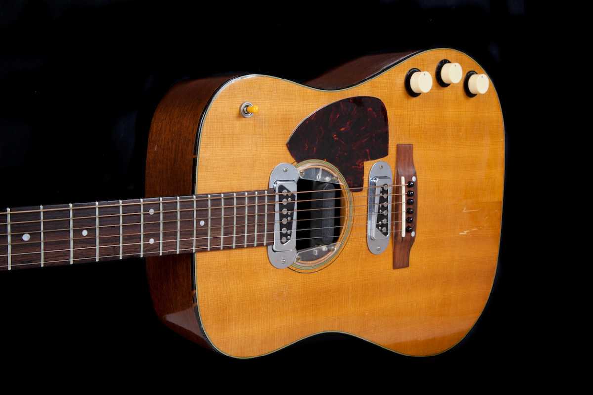 Kurt Cobain’s Iconic MTV Unplugged Guitar