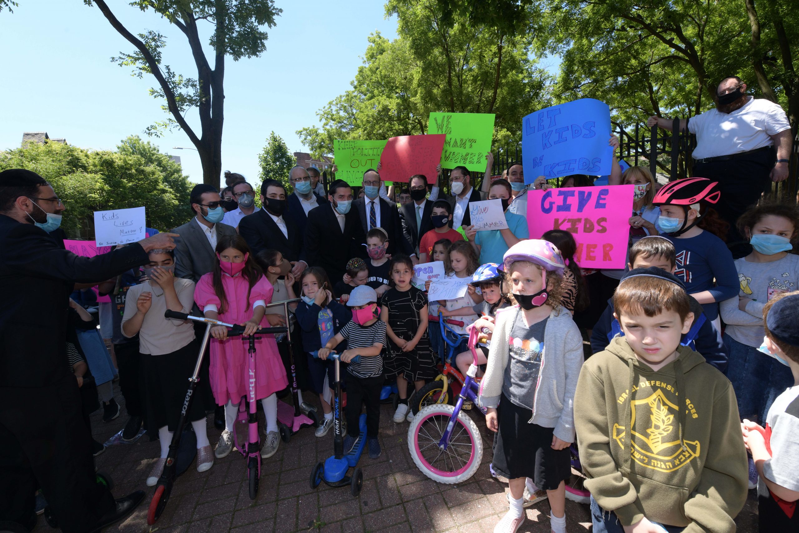 'Open our playgrounds': Brooklyn pols want play areas reopen to keep kids out of streets 2