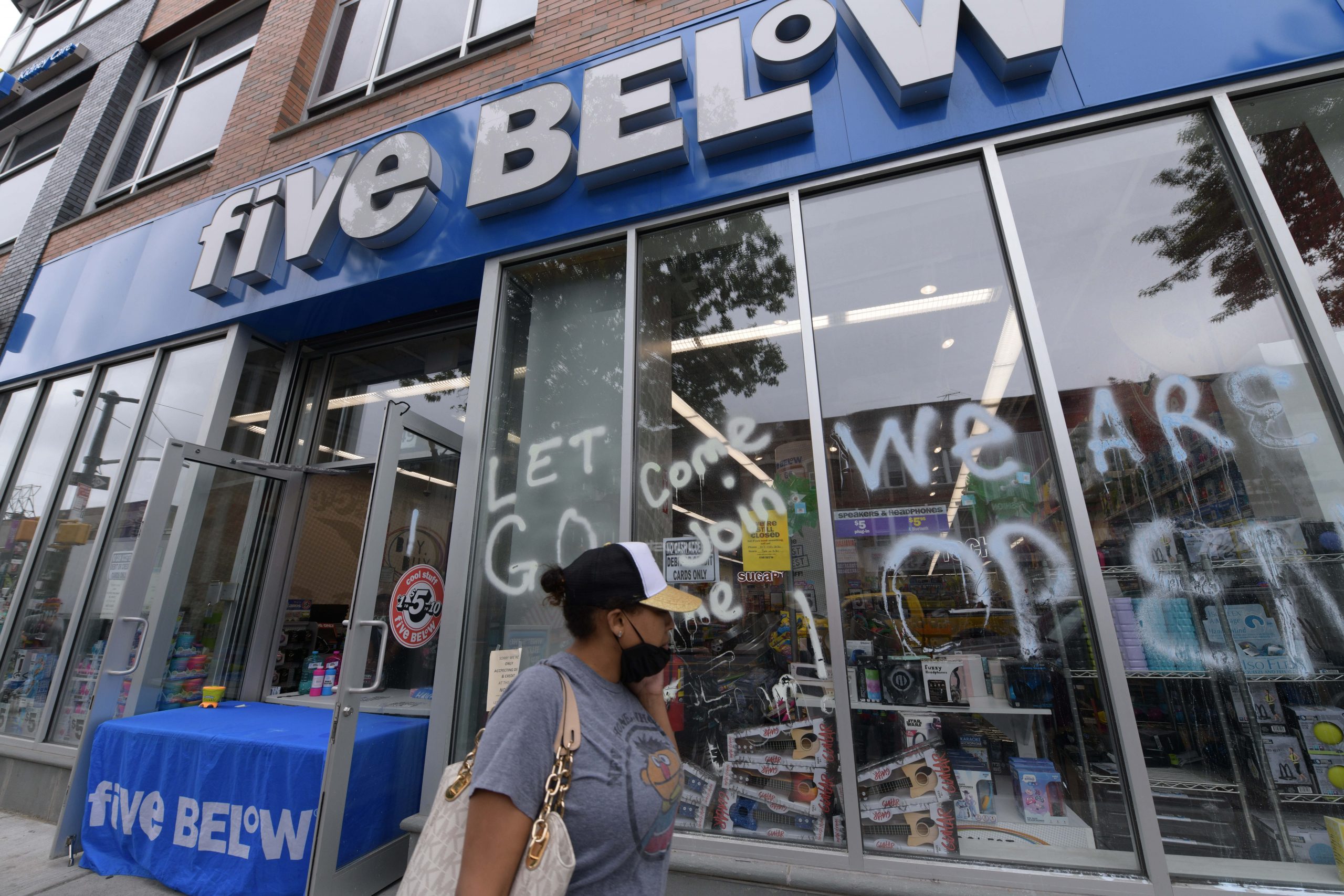 Some businesses will not return even as city enters into Phase 2 of reopening 2