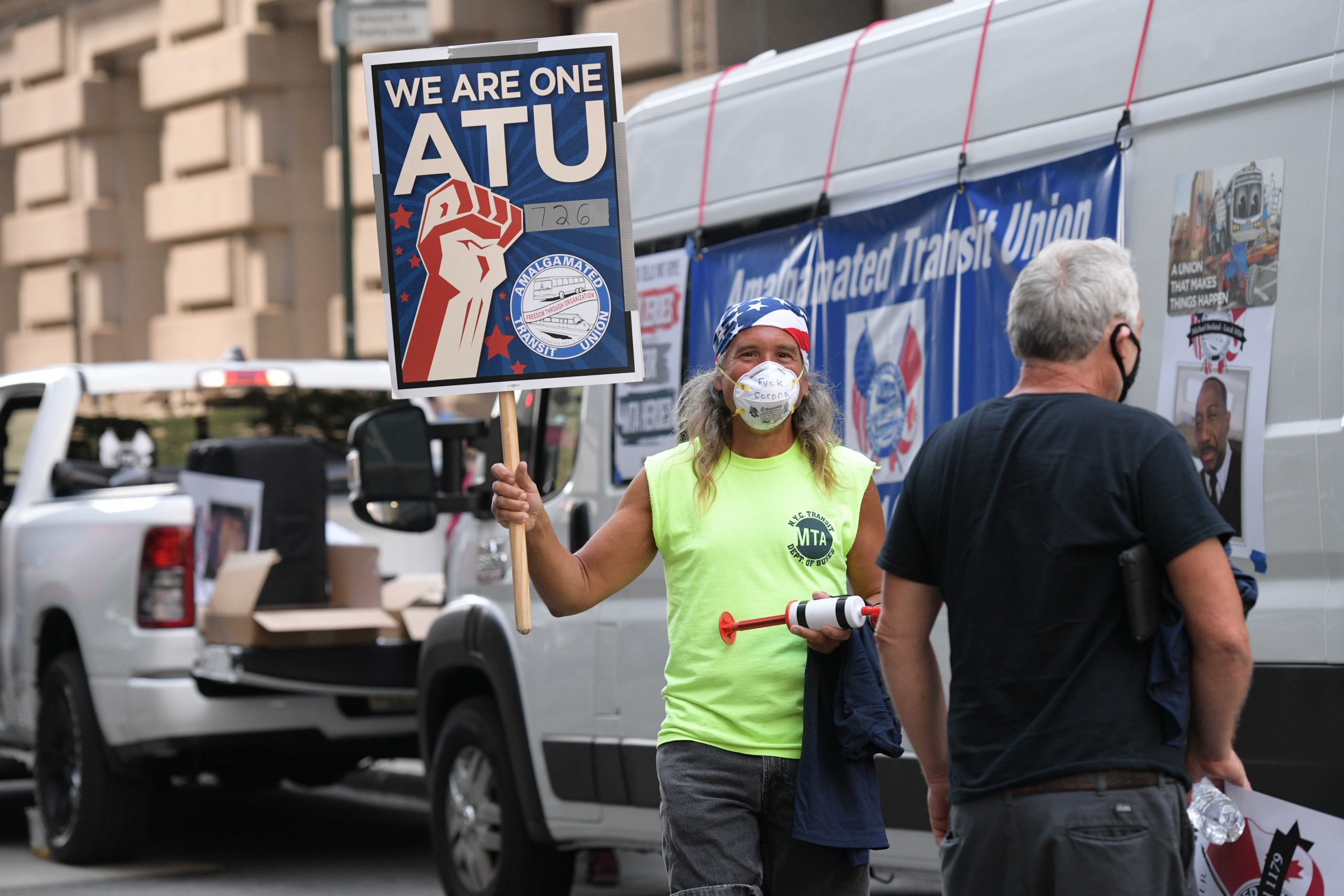 Local transit unions boost Amalgamated Transit Union in pay talks with MTA 3