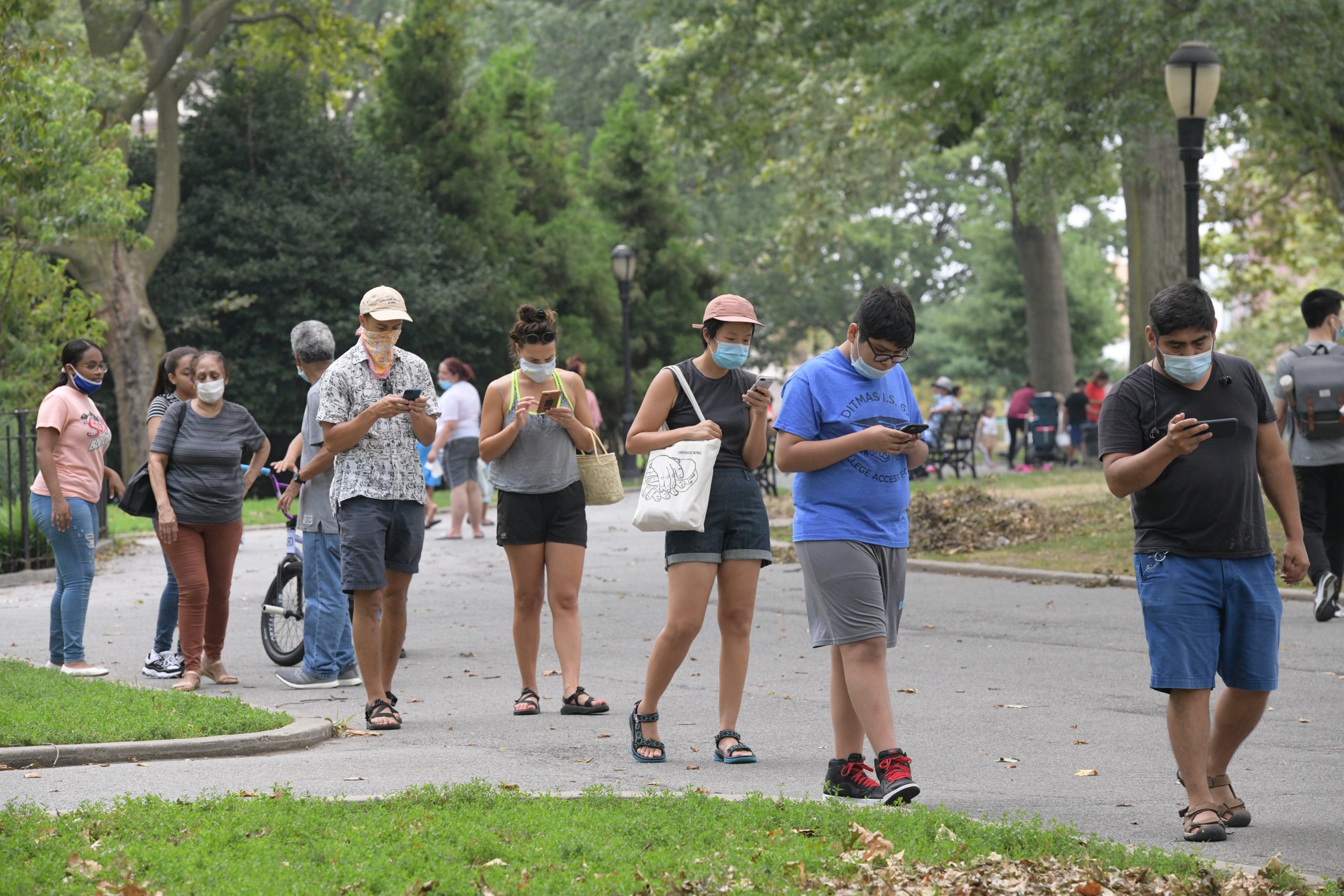 City to expand testing after Brooklyn community sees spike in COVID-19 cases 3