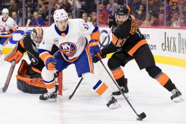 Barzal Couturier