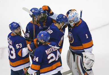 NHL: Stanley Cup Playoffs-Philadelphia Flyers at New York Islanders