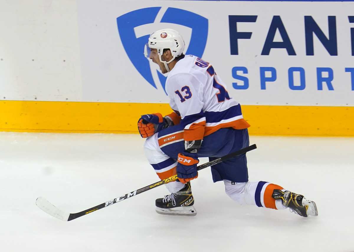 Mathew Barzal