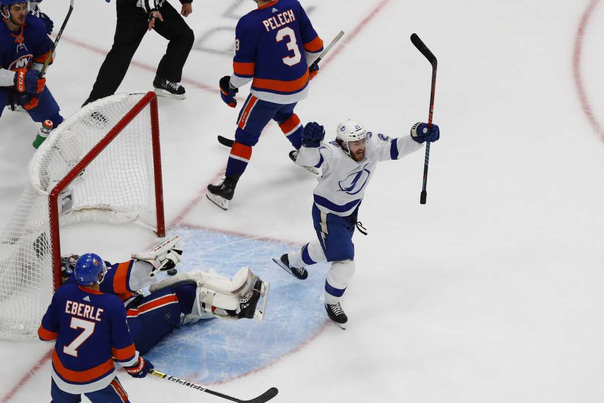 NHL: Stanley Cup Playoffs-Tampa Bay Lightning at New York Islanders