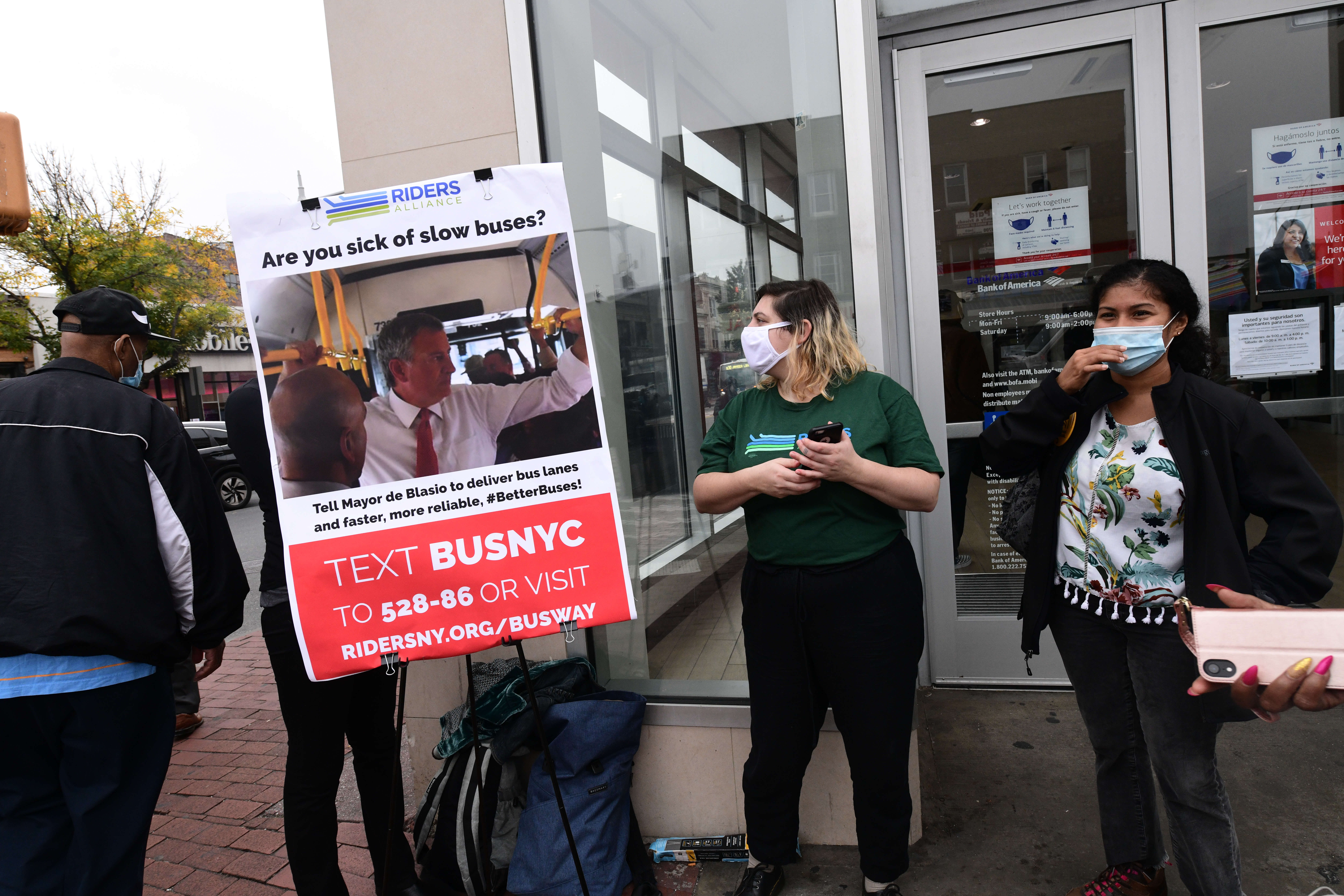 Finish the job! Transit advocates rally in Queens for bus lane completion 3