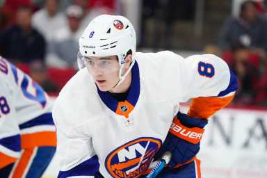 NHL: New York Islanders at Carolina Hurricanes