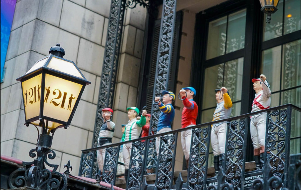 21 Club closes its doors after 90 years of service 3