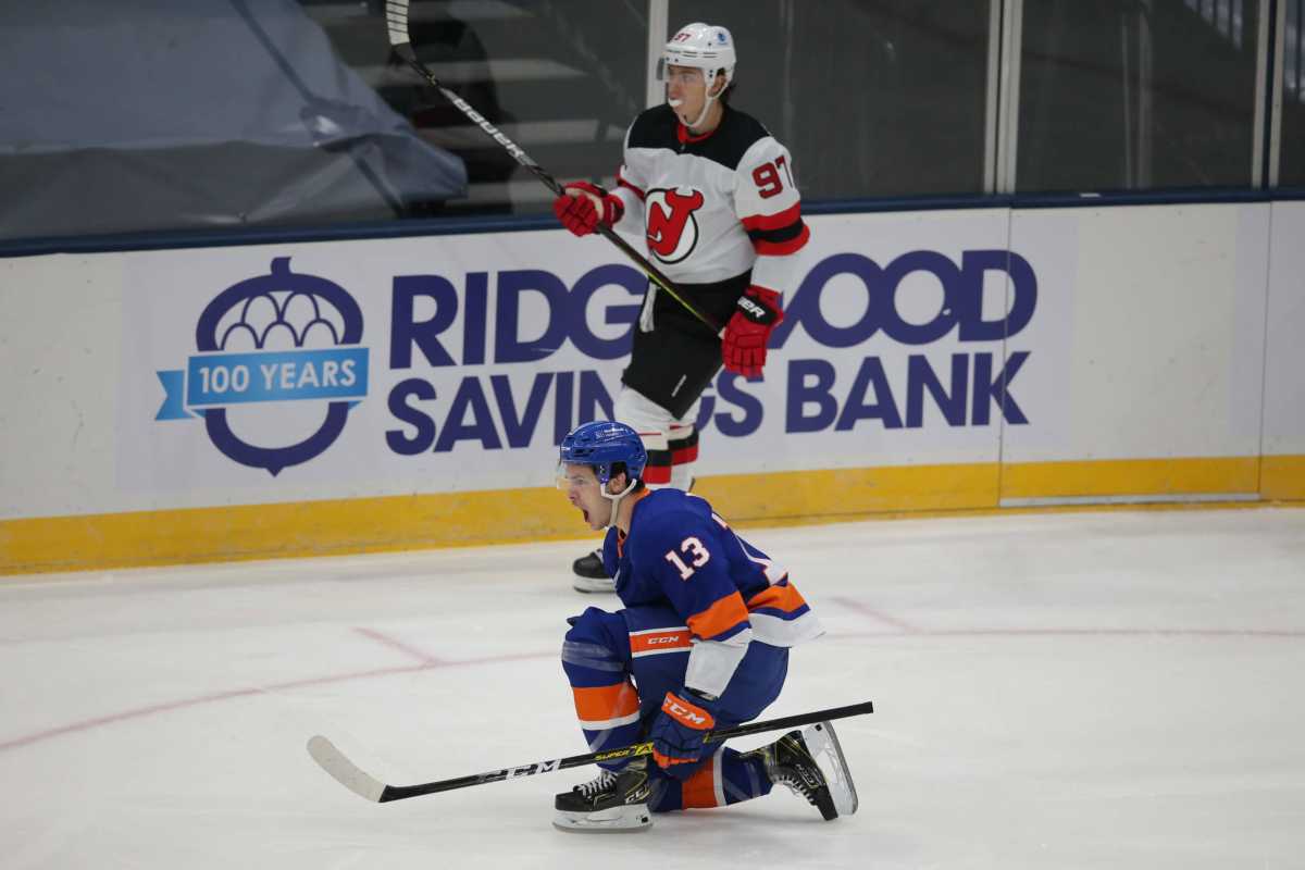 NHL: New Jersey Devils at New York Islanders