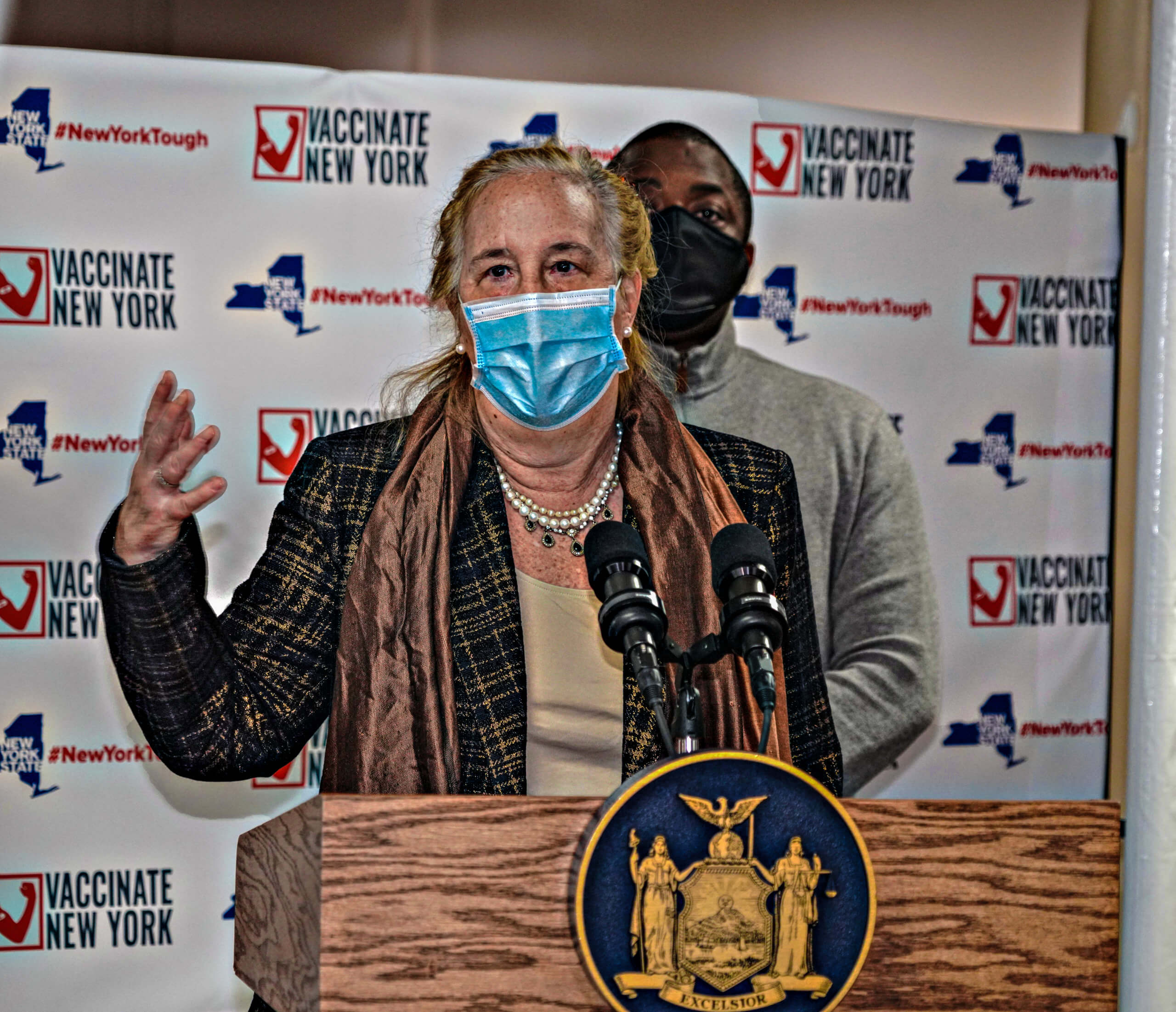 New COVID-19 vaccine hub opens in Harlem as state struggles to gain more shots 3