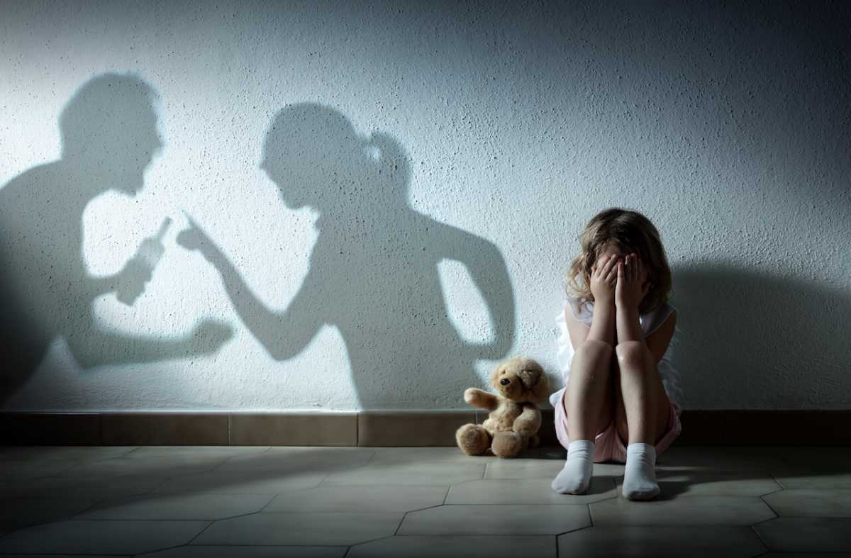 DomesticViolenceWeb-1156287206