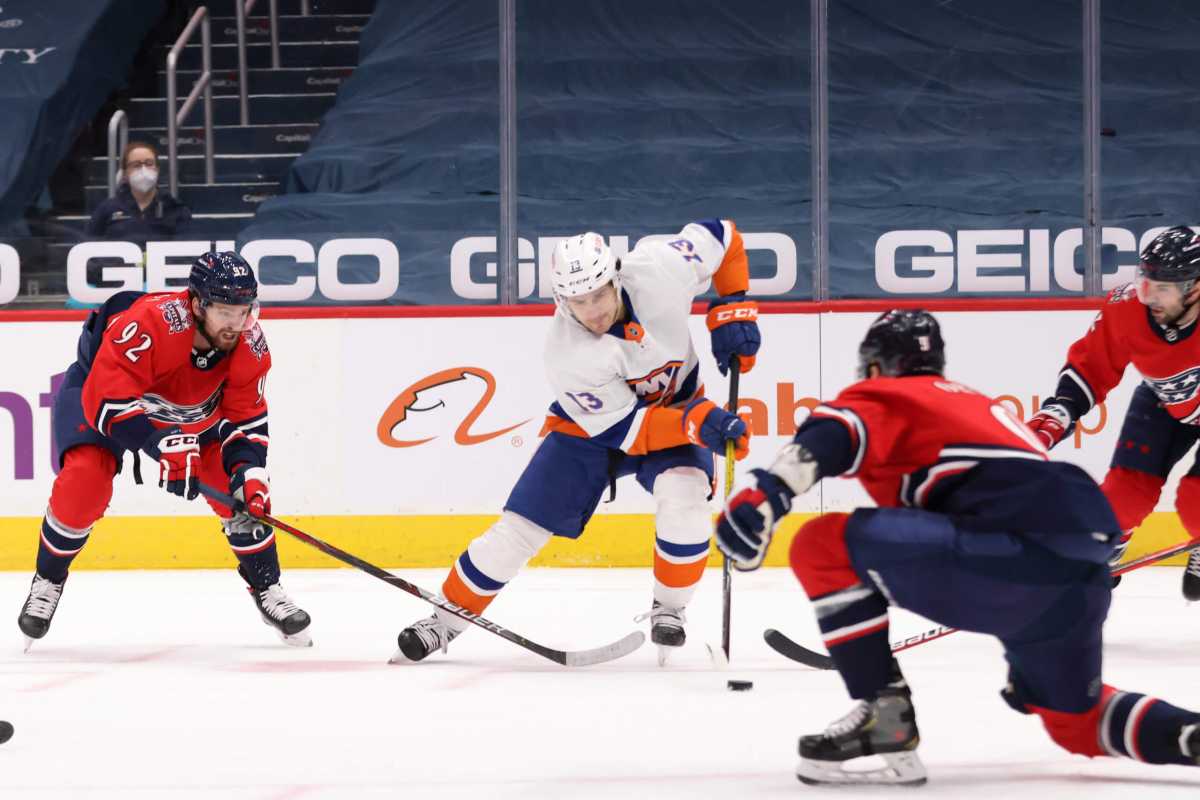 Mathew Barzal Islanders