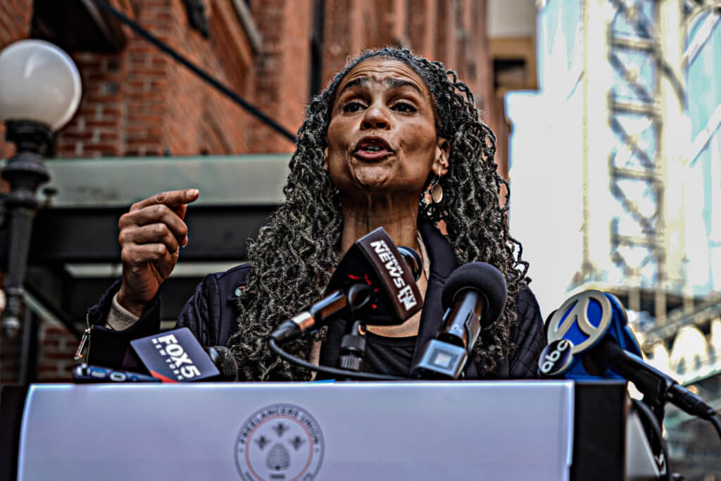 Yang and Wiley score co-endorsement from Freelancers Union 2