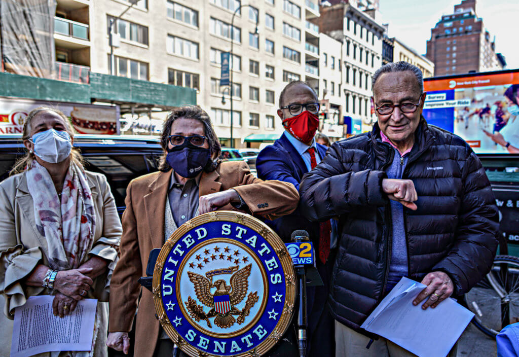 Schumer pushes FTA to give disabled New Yorkers a lift 2