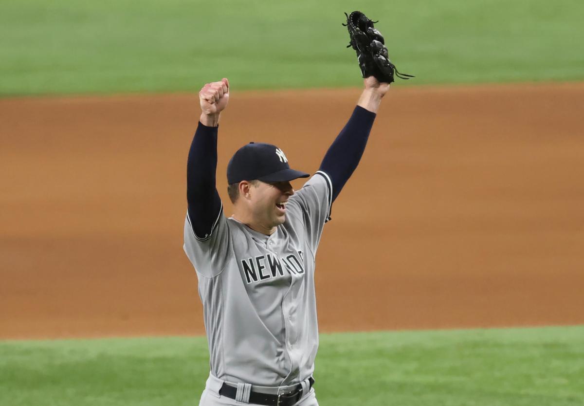 MLB: New York Yankees at Texas Rangers