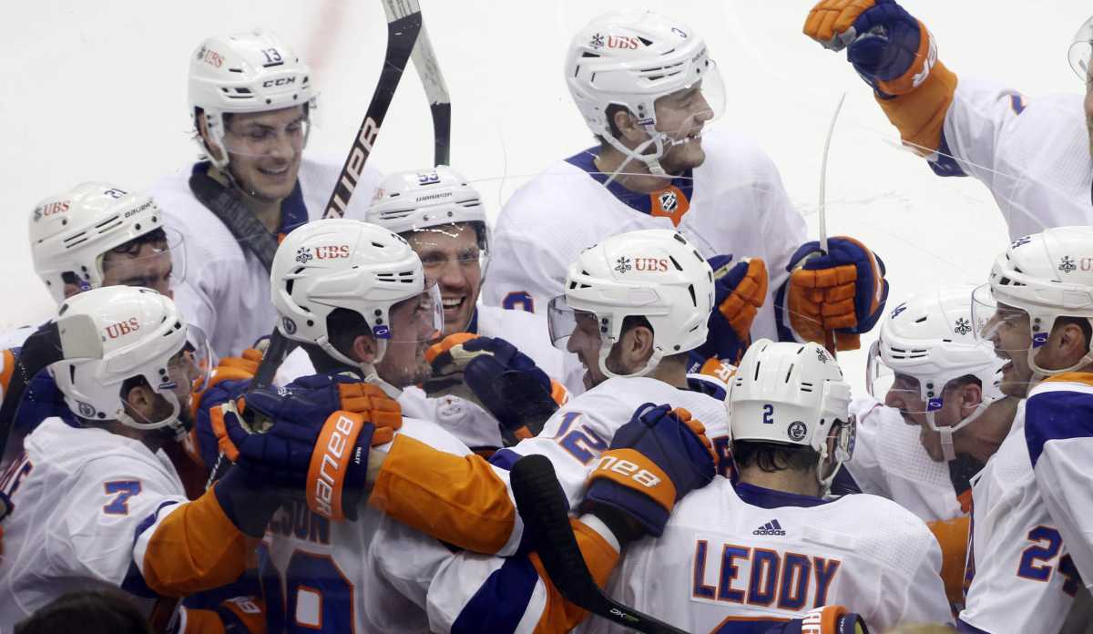 Islanders Game 5 Penguins