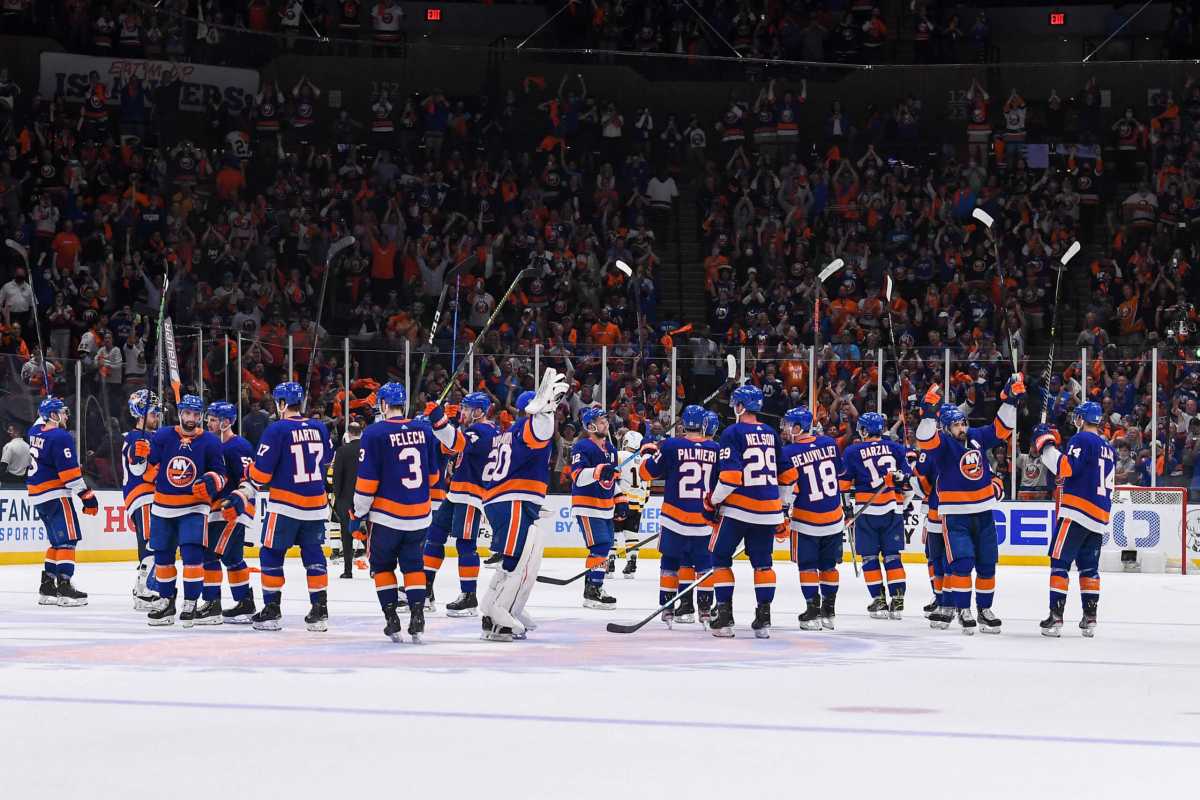 Islanders Nassau Coliseum