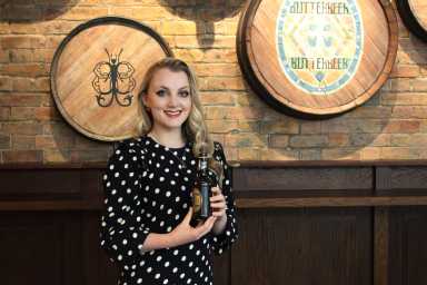 evanna lynch butterbeer lead
