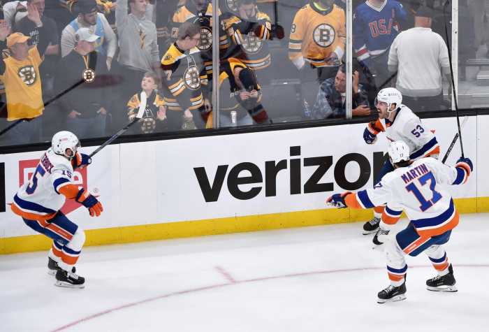 Casey Cizikas Islanders